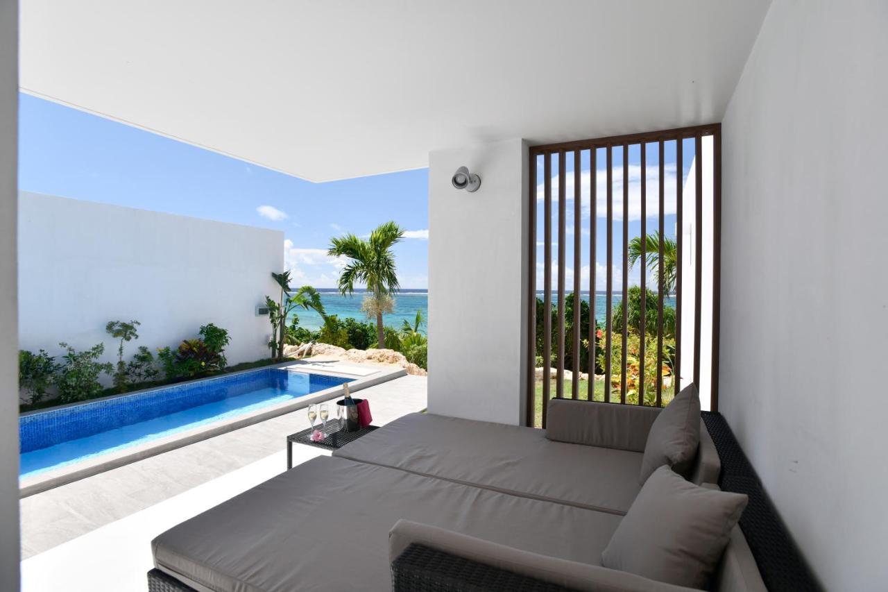 Feliz Villa Suite Miyakojima Ueno Exteriör bild