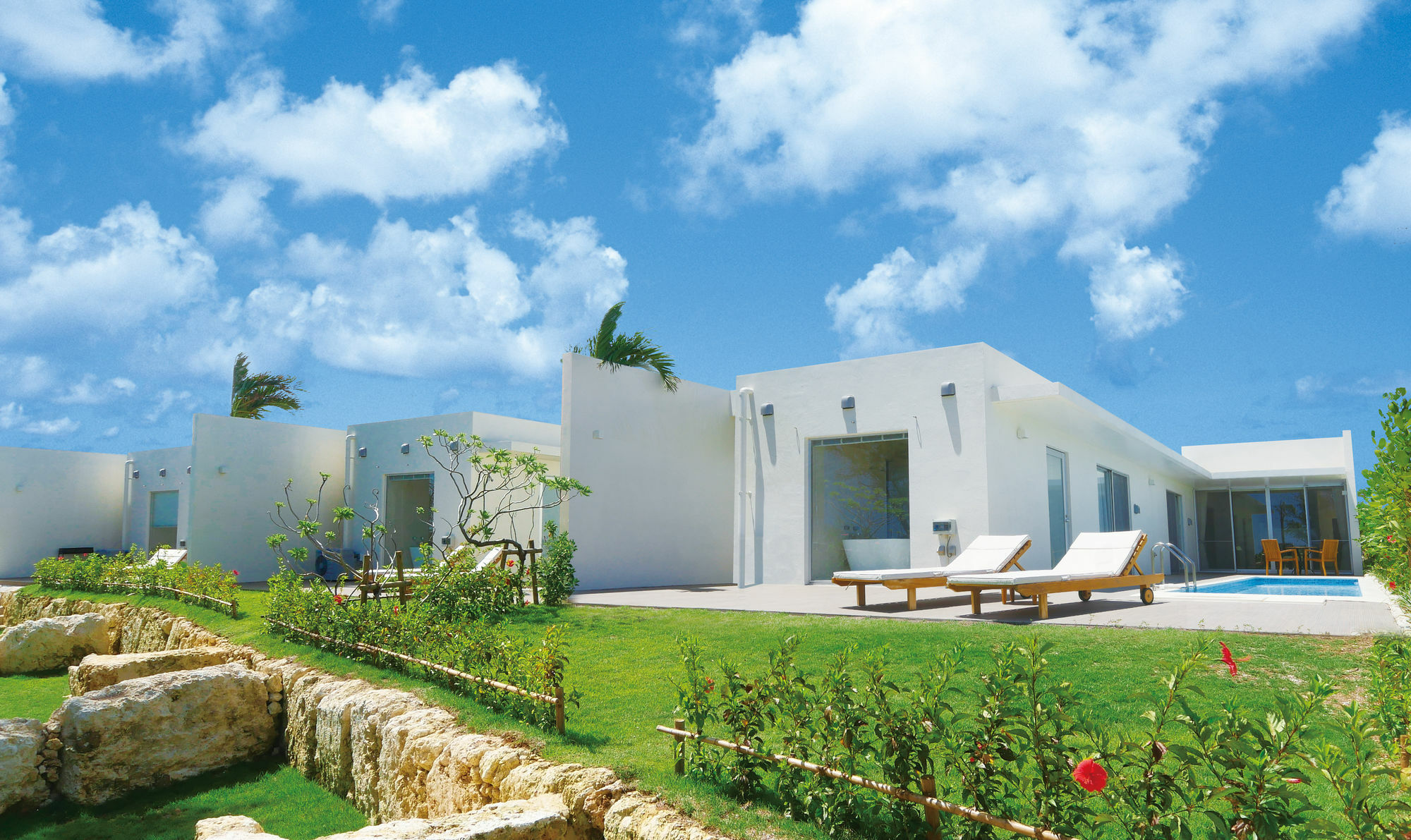 Feliz Villa Suite Miyakojima Ueno Exteriör bild